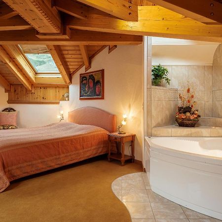 Walliserhof Täsch Eksteriør bilde