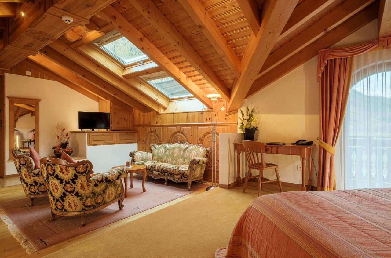 Walliserhof Täsch Eksteriør bilde