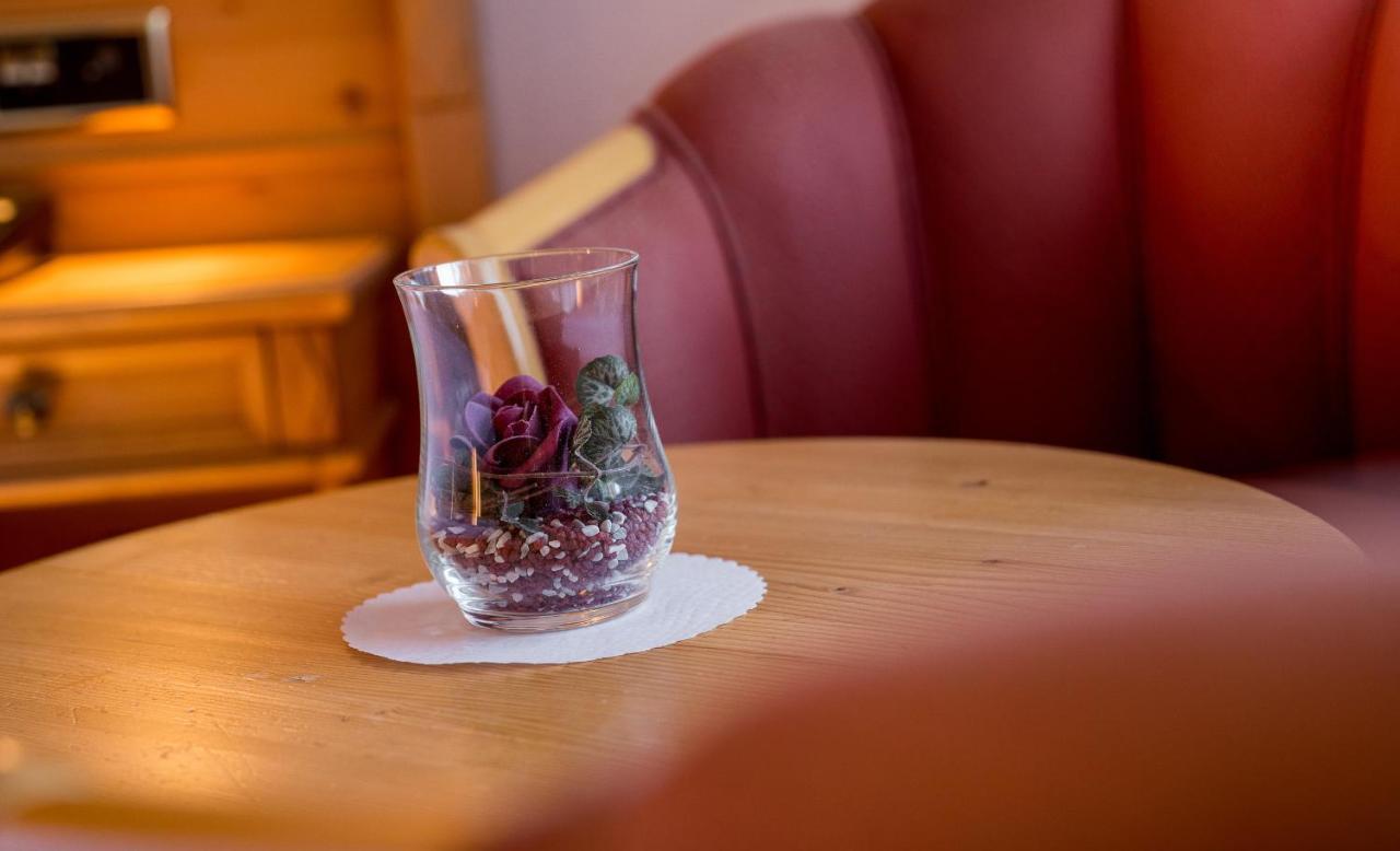 Walliserhof Täsch Eksteriør bilde